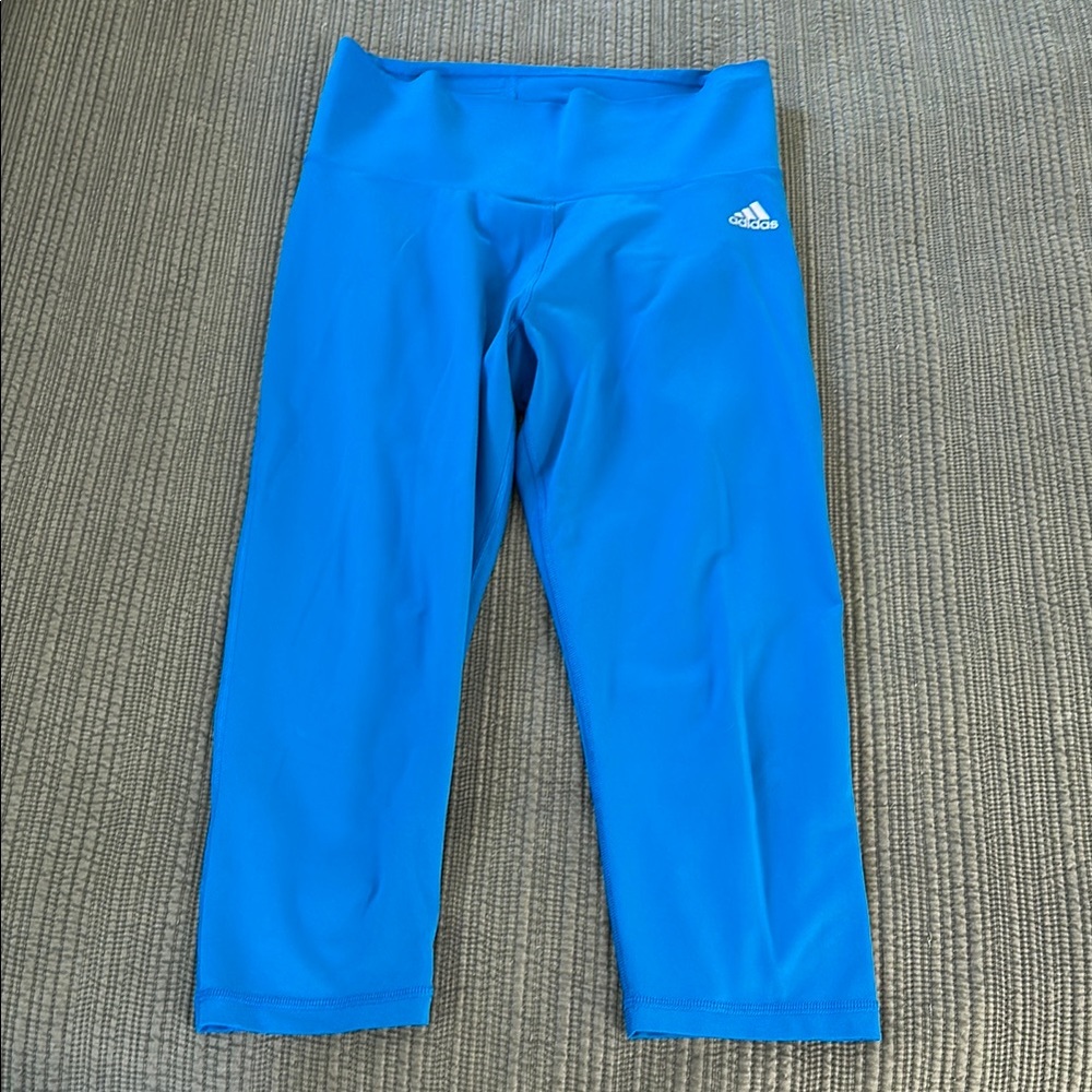 ADIDAS CLIMALITE Size M Women’s Blue Stretch Pull On Athletic Crop Leggings
